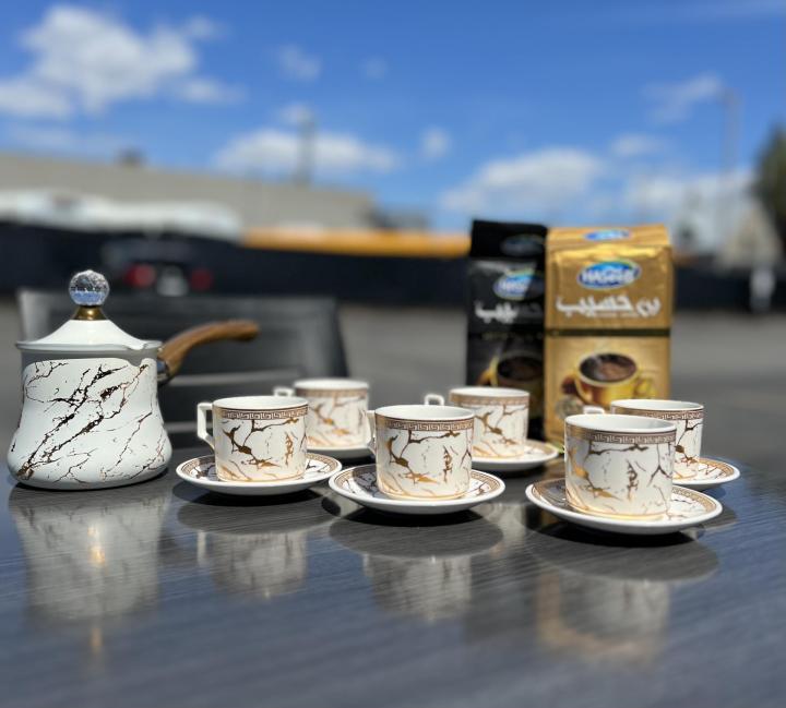 Set de vaisselle Laval