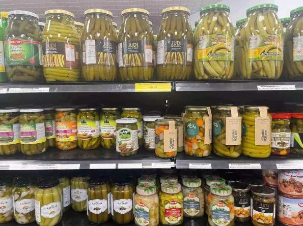 Quelles sont les recettes populaires de la cuisine méditerranéenne à Laval ?<br>Magasin d’aliments méditerranéens à Laval<br>Produits pour recettes populaires de cuisine méditerranéenne à Laval